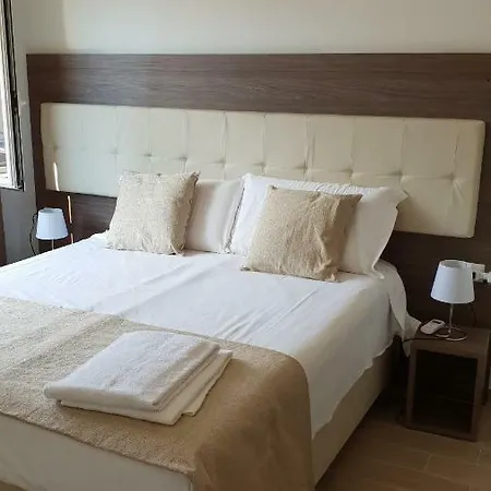 Mergellina Relais فندق مبيت وإفطار 2*