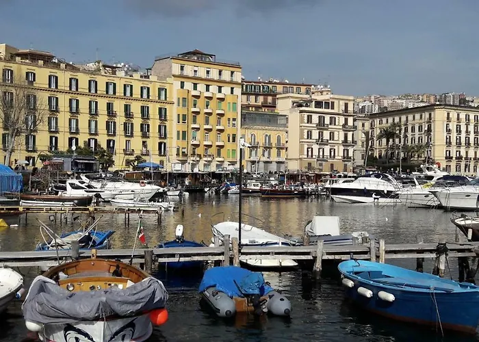 Bed and Breakfast Mergellina Relais 2*