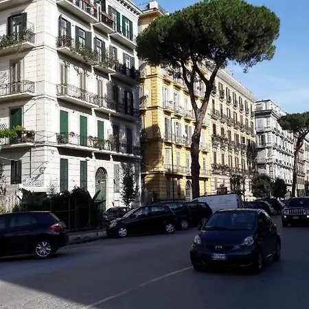 Mergellina Relais 住宿加早餐酒店