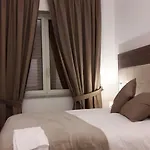 Mergellina Relais Bed & Breakfast 2*